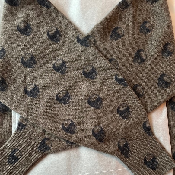 LAST CALL!!! 360 Cashmere Skull Cashmere Cardigan Womens L  NWOT - Picture 6 of 8